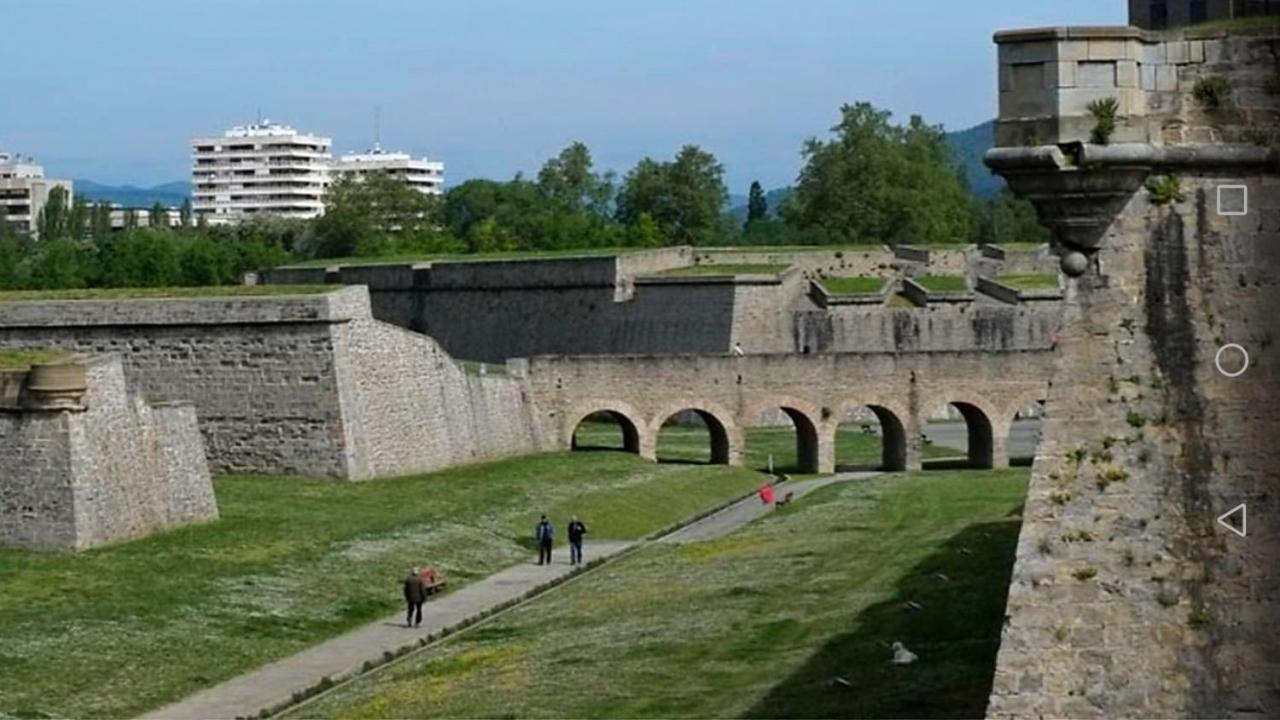 La Terraza De Zahara Daire Pamplona Dış mekan fotoğraf